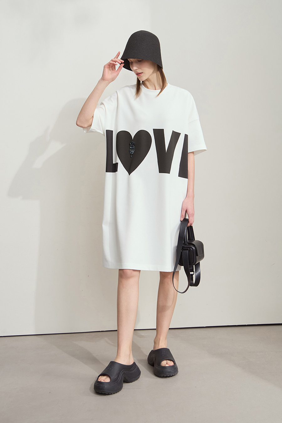 Air-layer T-shirt Dress
