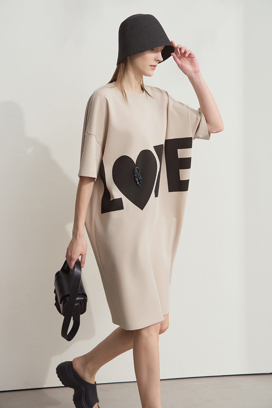 Air-layer T-shirt Dress