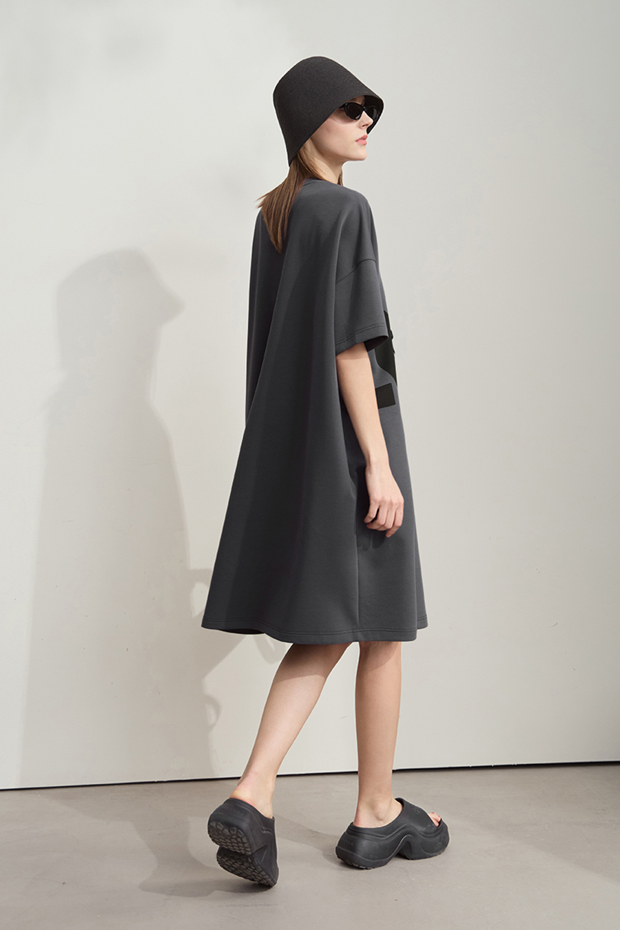 Air-layer T-shirt Dress