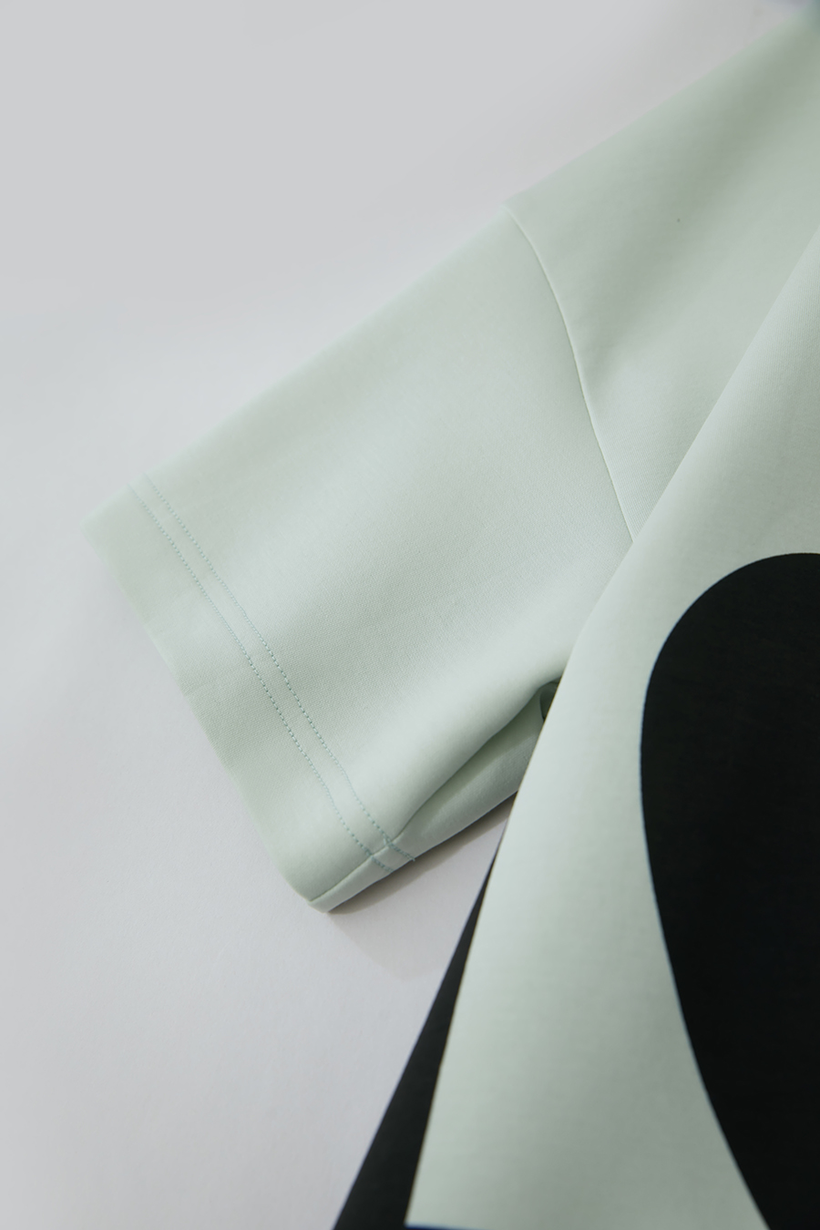 Air-layer T-shirt Dress