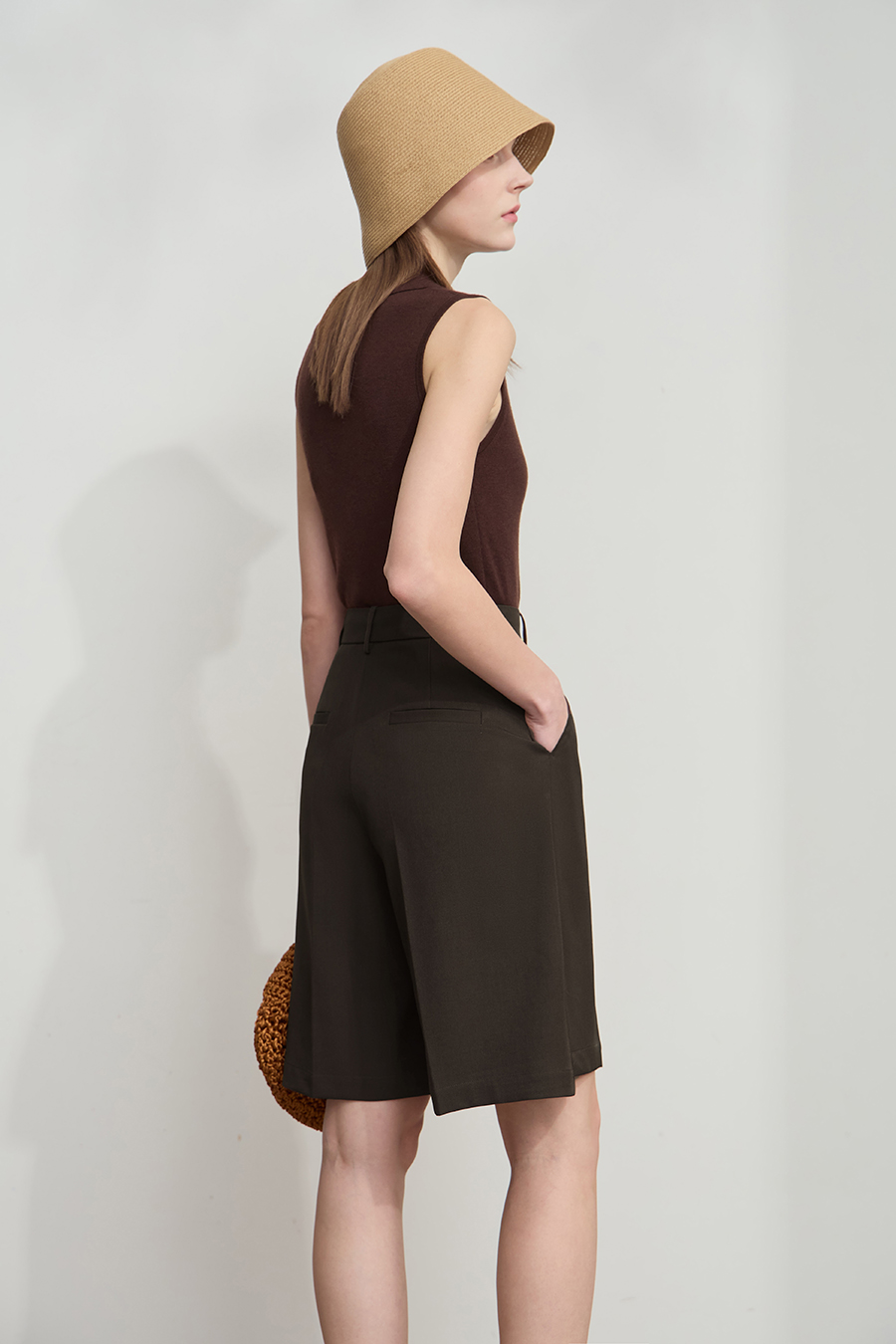 Straight-Leg Casual Capri Pants