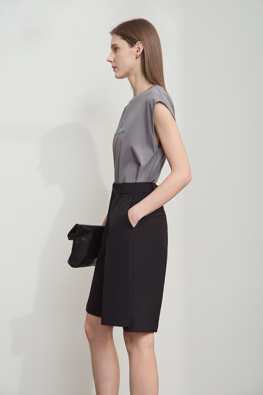 Straight-Leg Casual Capri Pants