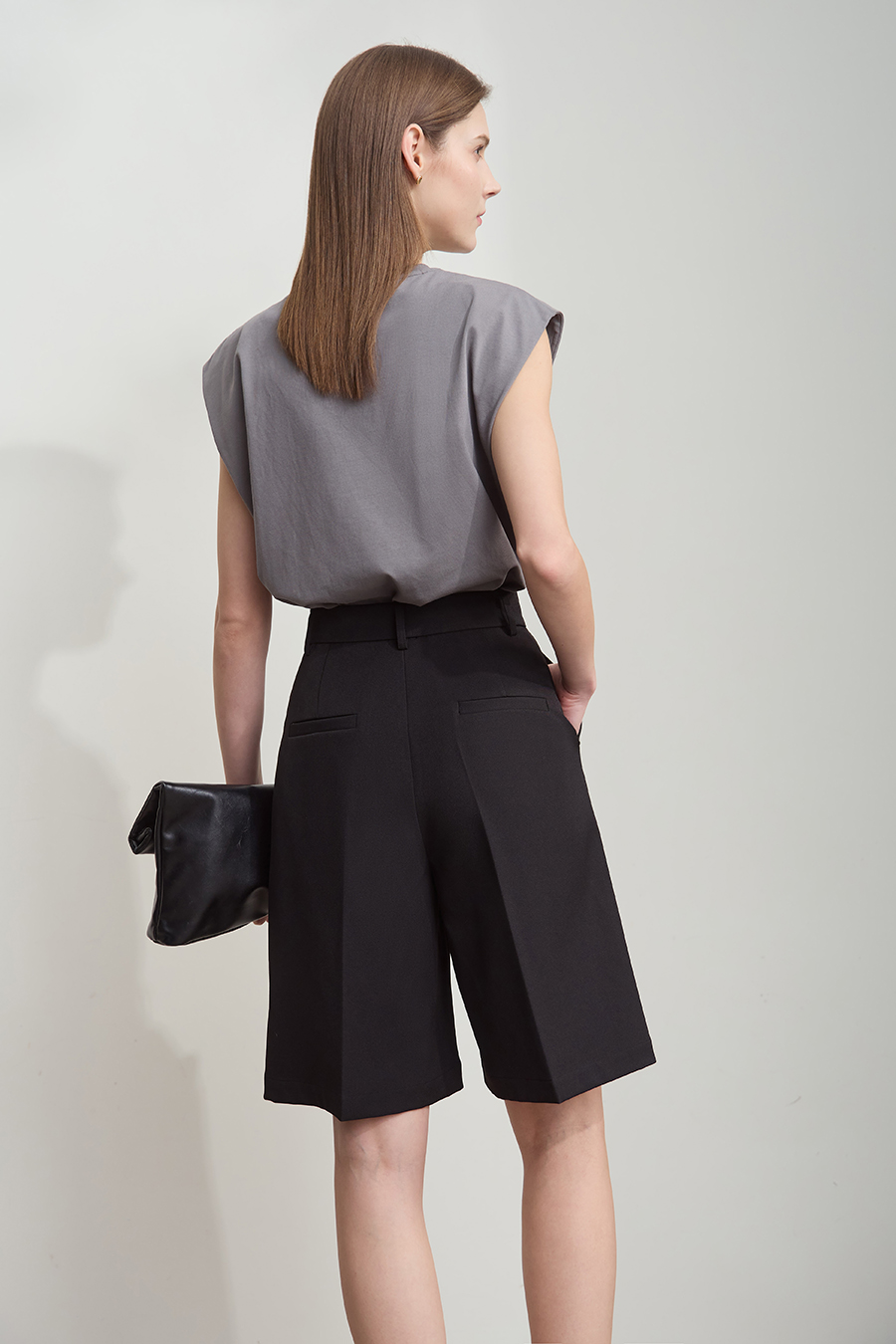 Straight-Leg Casual Capri Pants