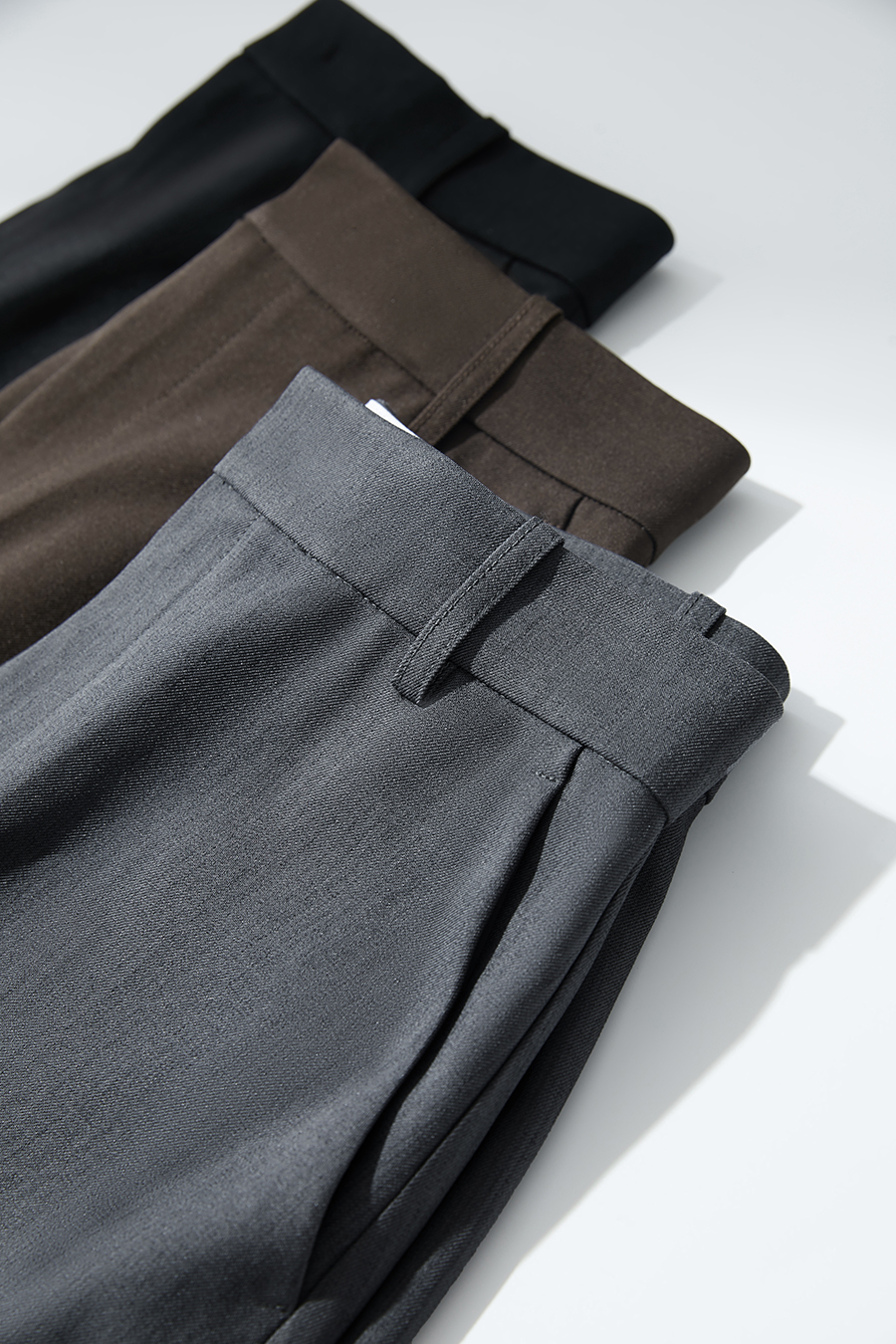 Straight-Leg Casual Capri Pants