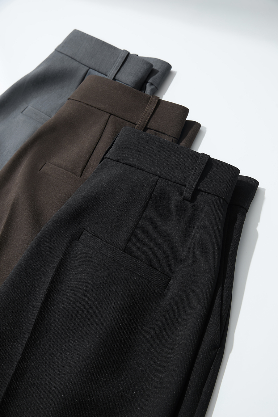 Straight-Leg Casual Capri Pants