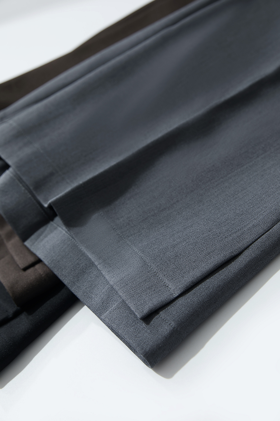 Straight-Leg Casual Capri Pants