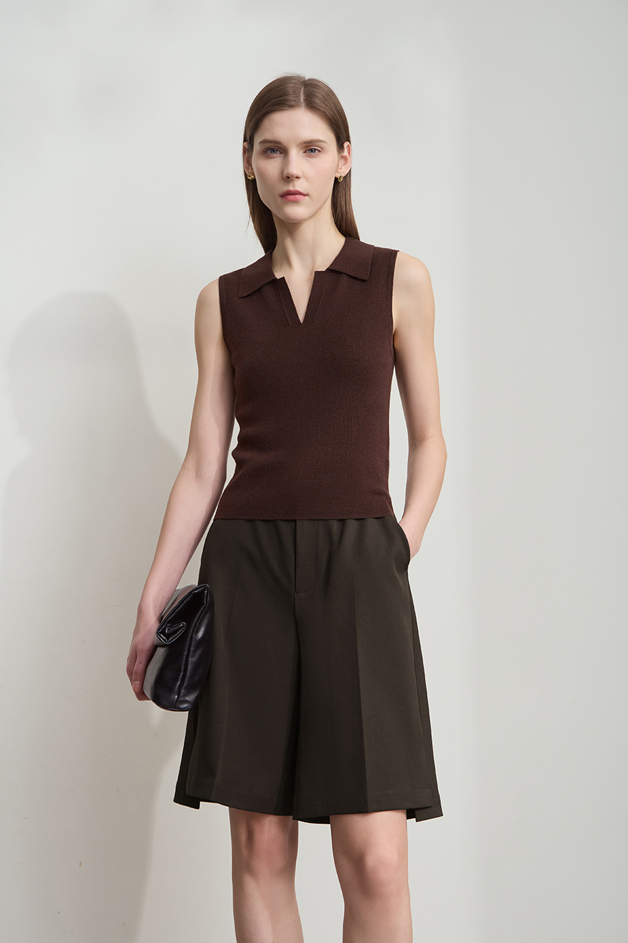 Straight-Leg Casual Capri Pants