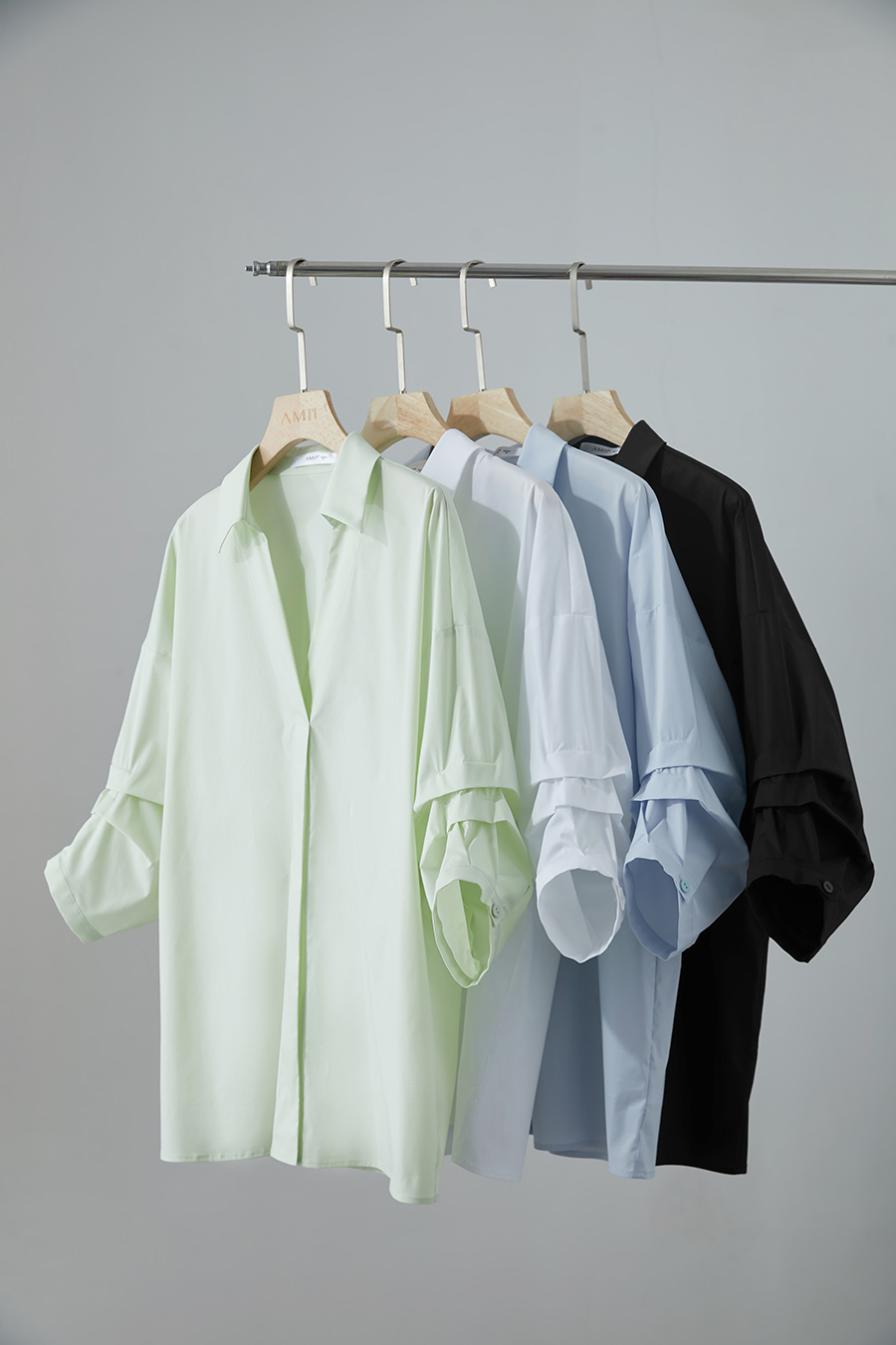Pleated 3/4 Sleeve Shirt
