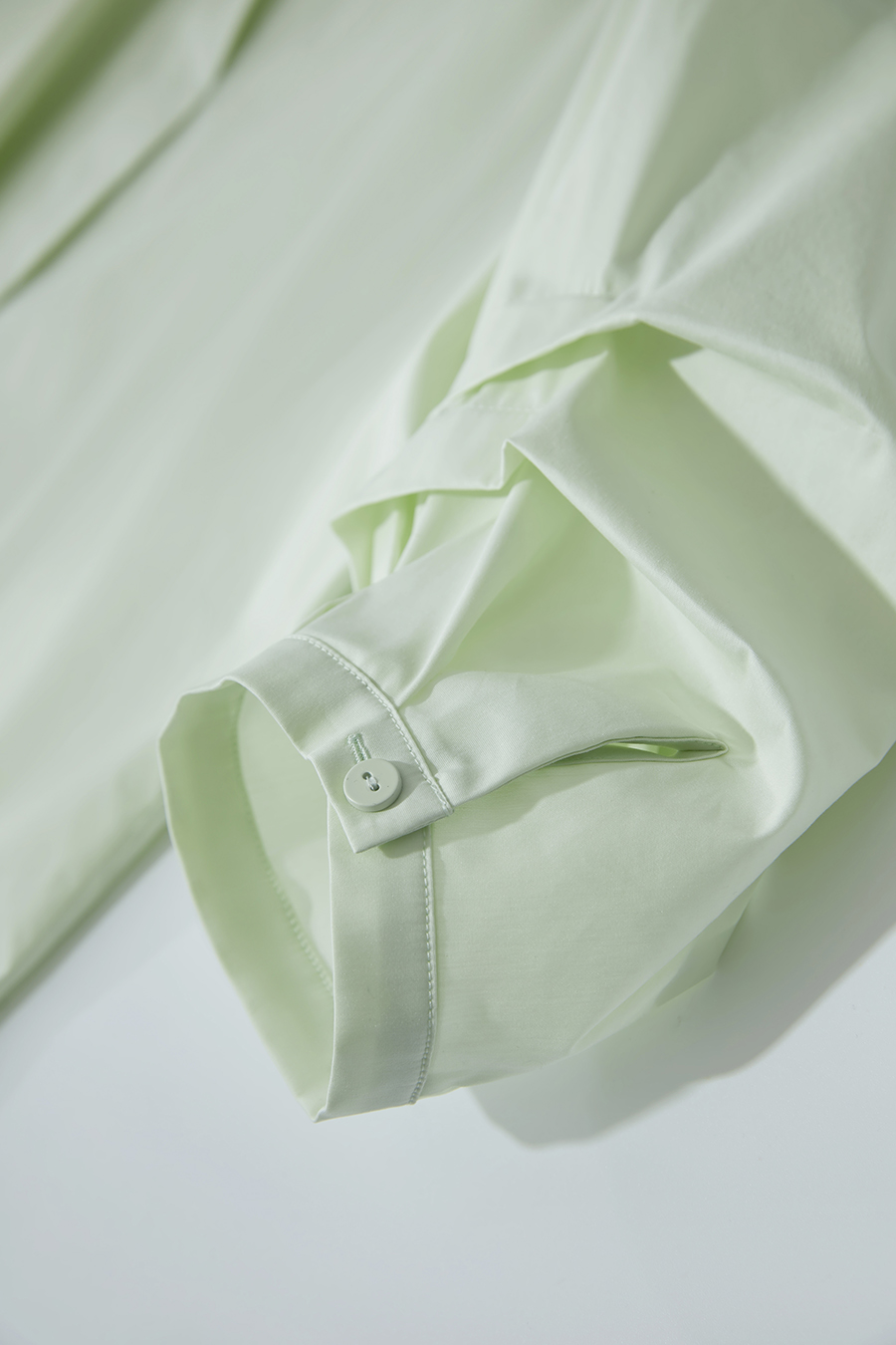 Pleated 3/4 Sleeve Shirt