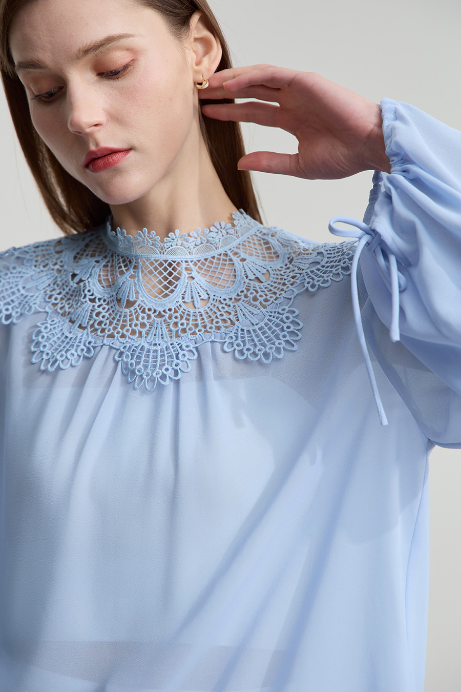 Lantern Sleeve Light Chiffon Blouse