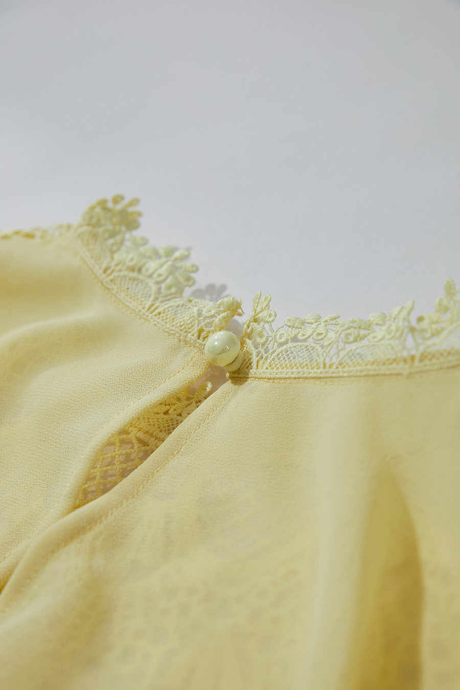 Lantern Sleeve Light Chiffon Blouse