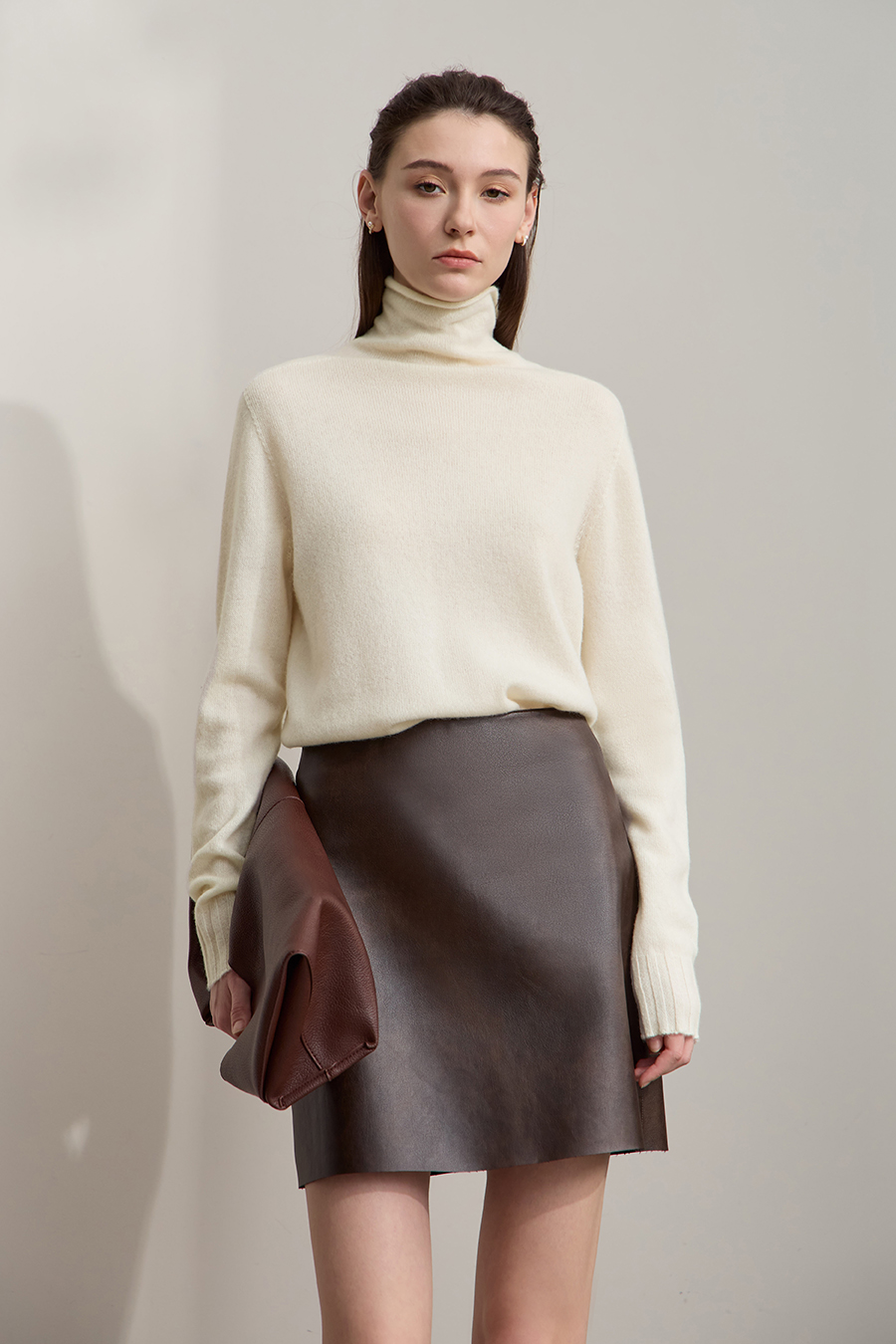 All - Wool Versatile Top|AMII-AMII.com