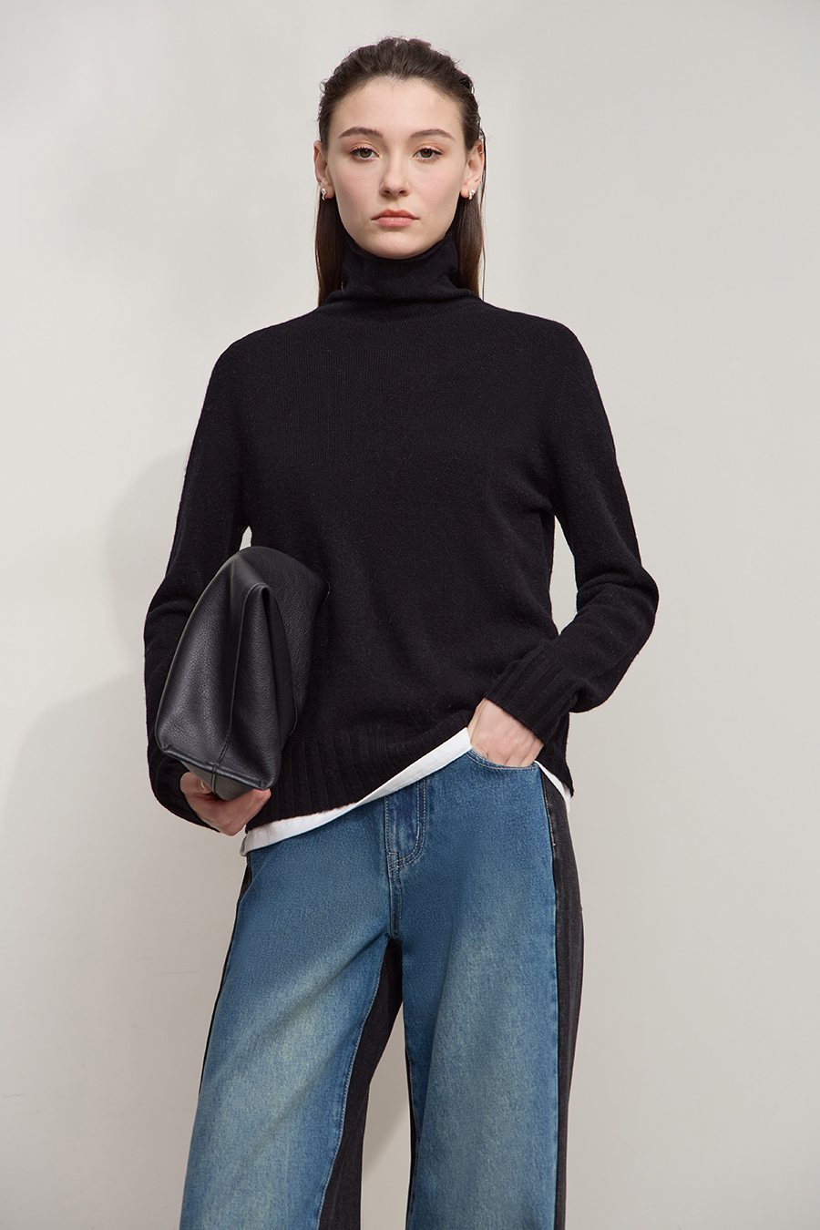 All - Wool Versatile Top|AMII-AMII.com