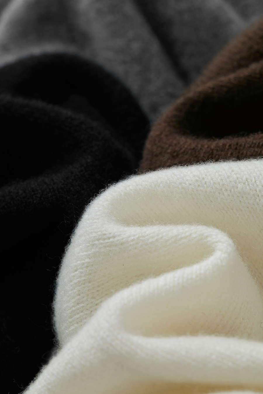 All - Wool Versatile Top|AMII-AMII.com