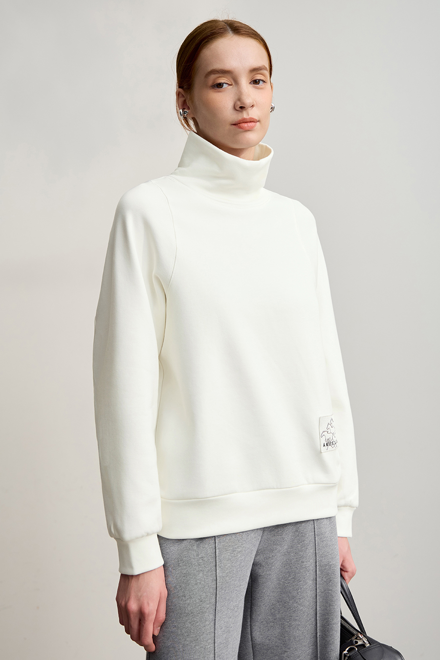 Turtleneck Fleece Embroidered Hoodie|AMII-AMII.com