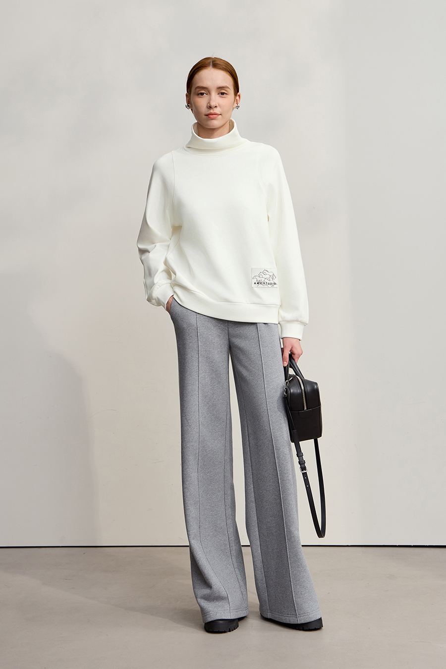 Turtleneck Fleece Embroidered Hoodie|AMII-AMII.com