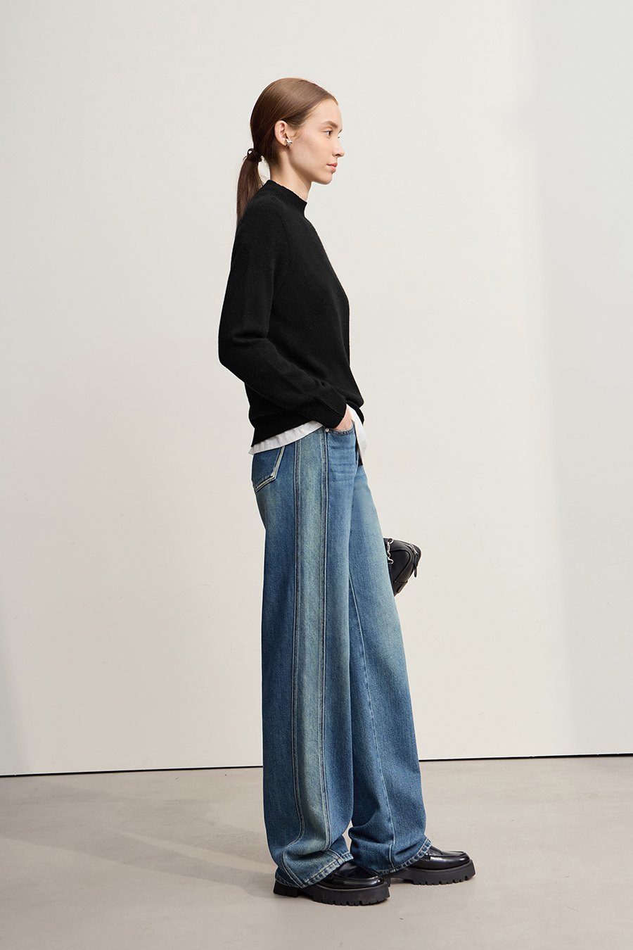 Seamless Integrated Mock Neck Sweater|AMII-AMII.com