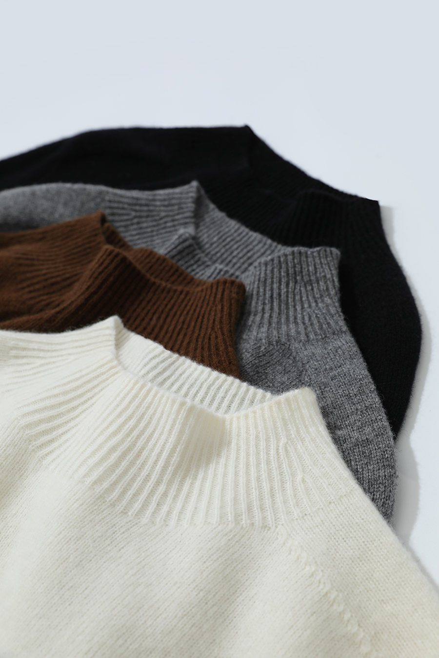 Seamless Integrated Mock Neck Sweater|AMII-AMII.com