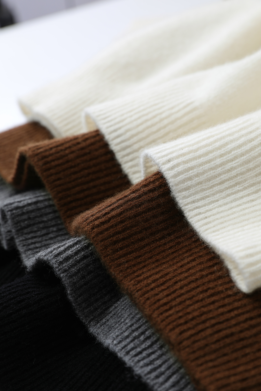 Seamless Integrated Mock Neck Sweater|AMII-AMII.com