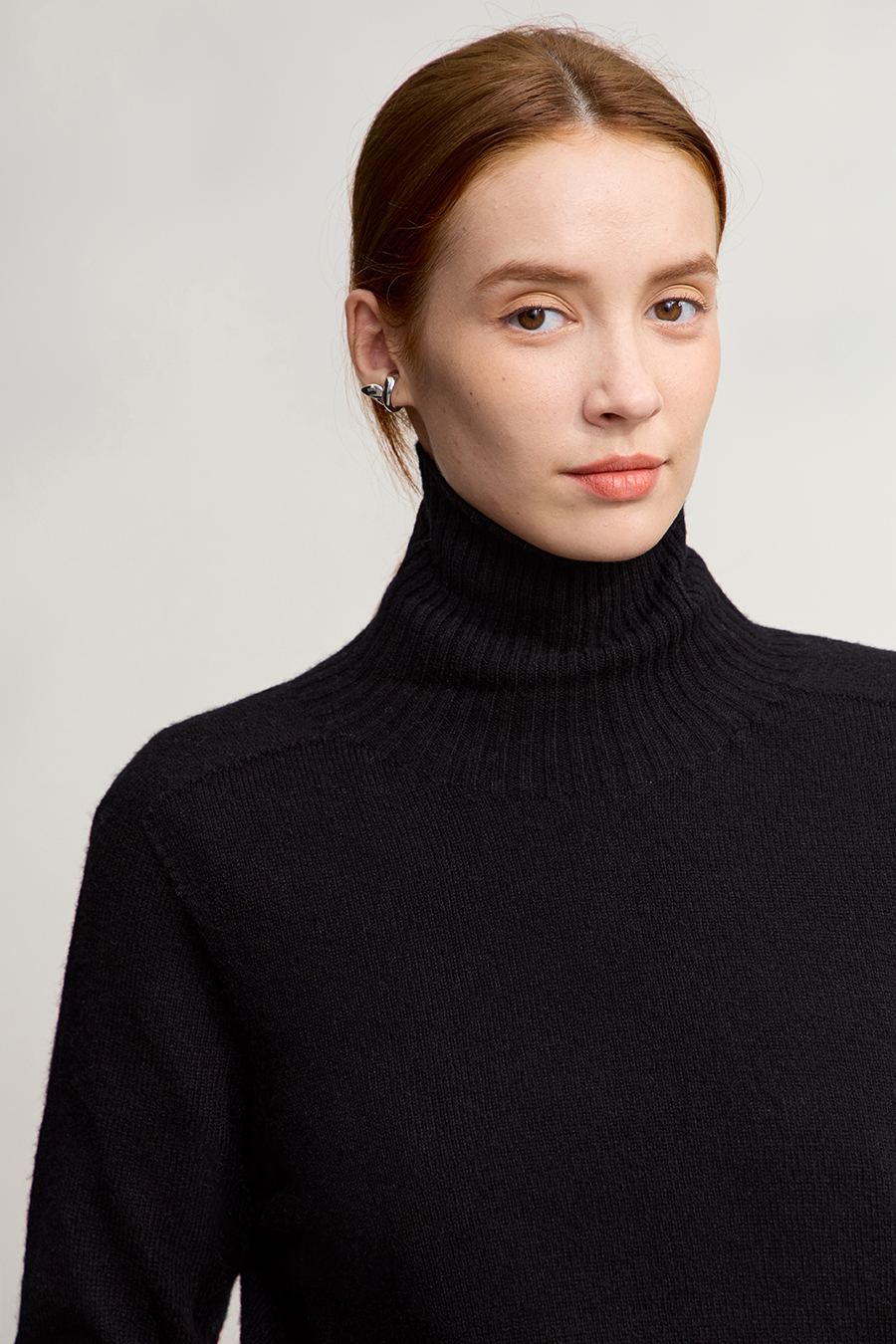 Seamless Integrated High Neck Sweater|AMII-AMII.com