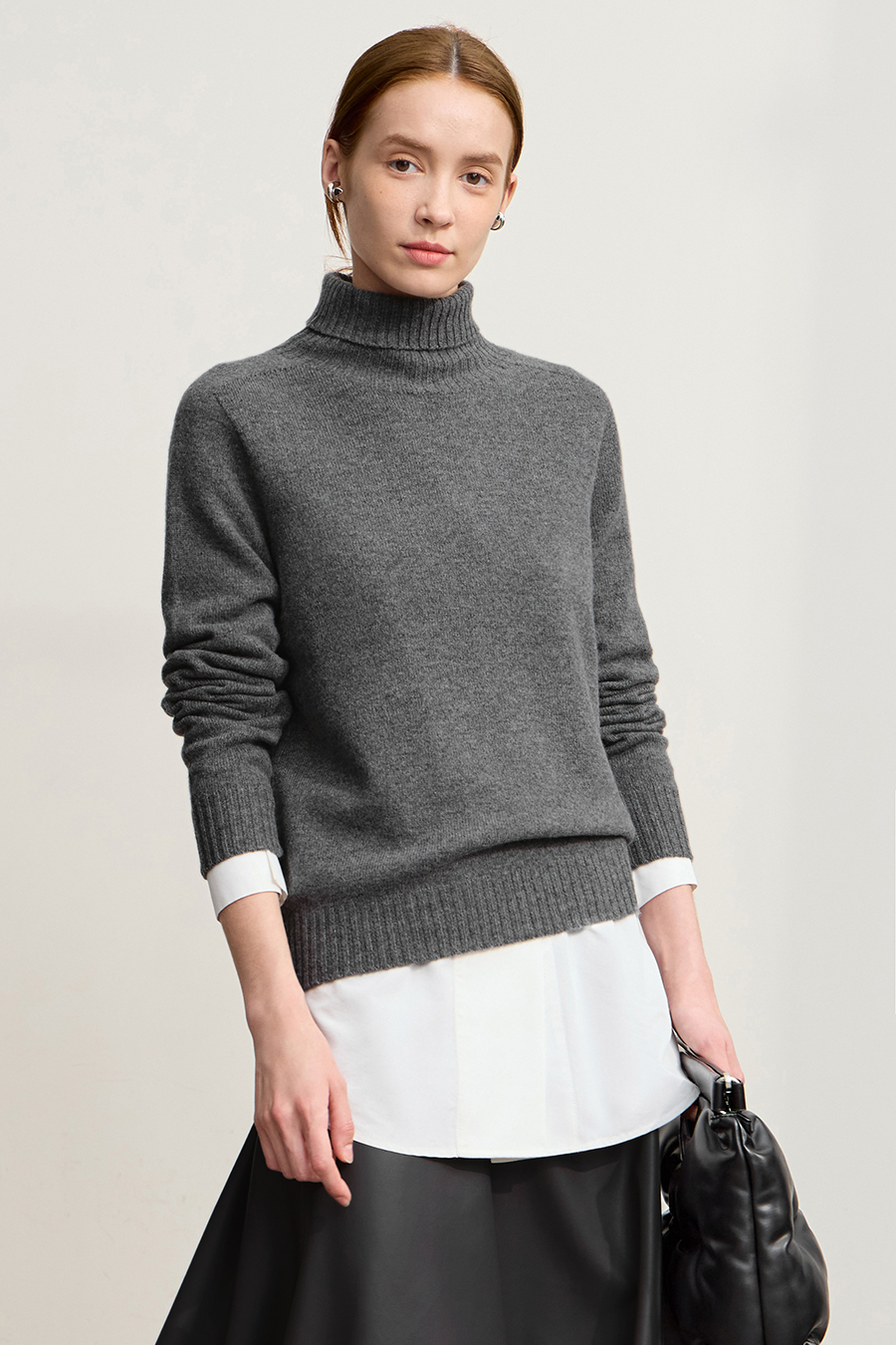 Seamless Integrated High Neck Sweater|AMII-AMII.com