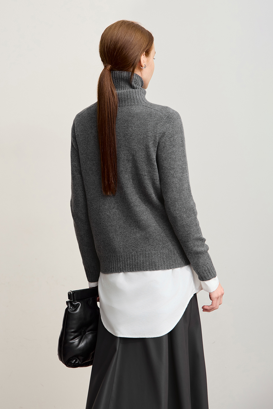 Seamless Integrated High Neck Sweater|AMII-AMII.com