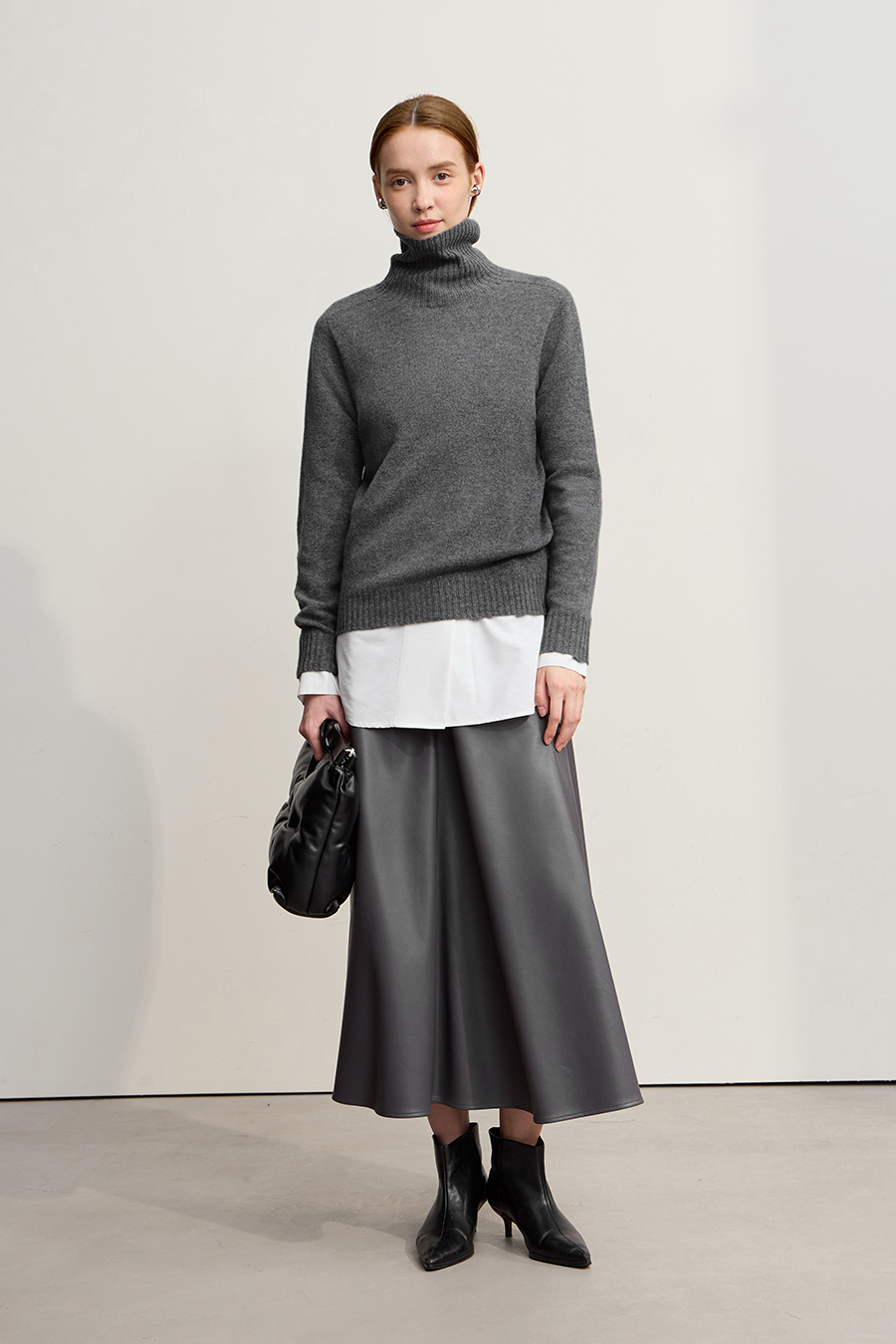 Seamless Integrated High Neck Sweater|AMII-AMII.com