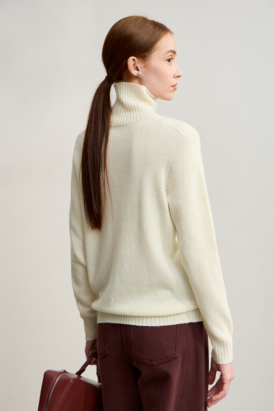 Seamless Integrated High Neck Sweater|AMII-AMII.com