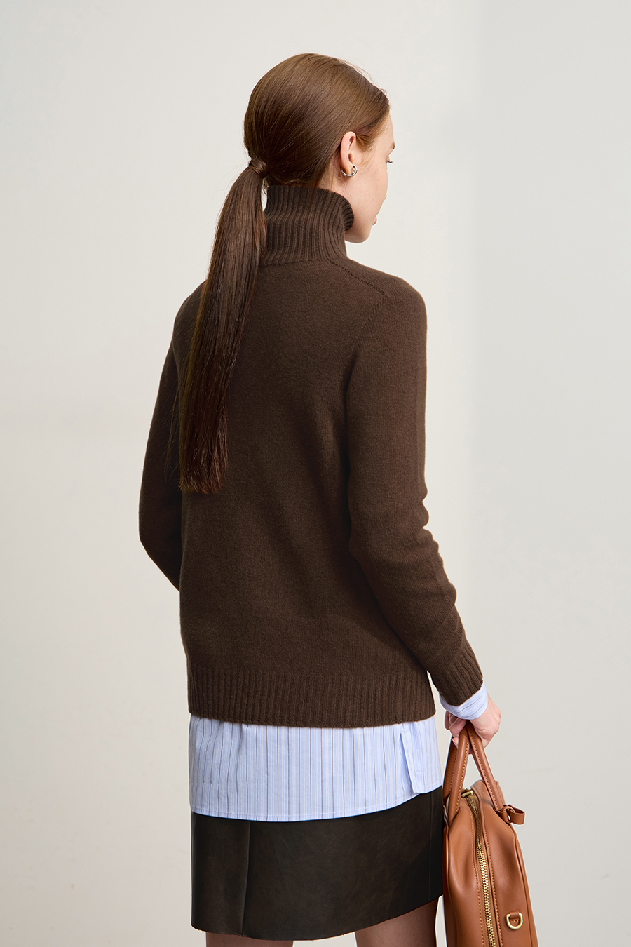 Seamless Integrated High Neck Sweater|AMII-AMII.com