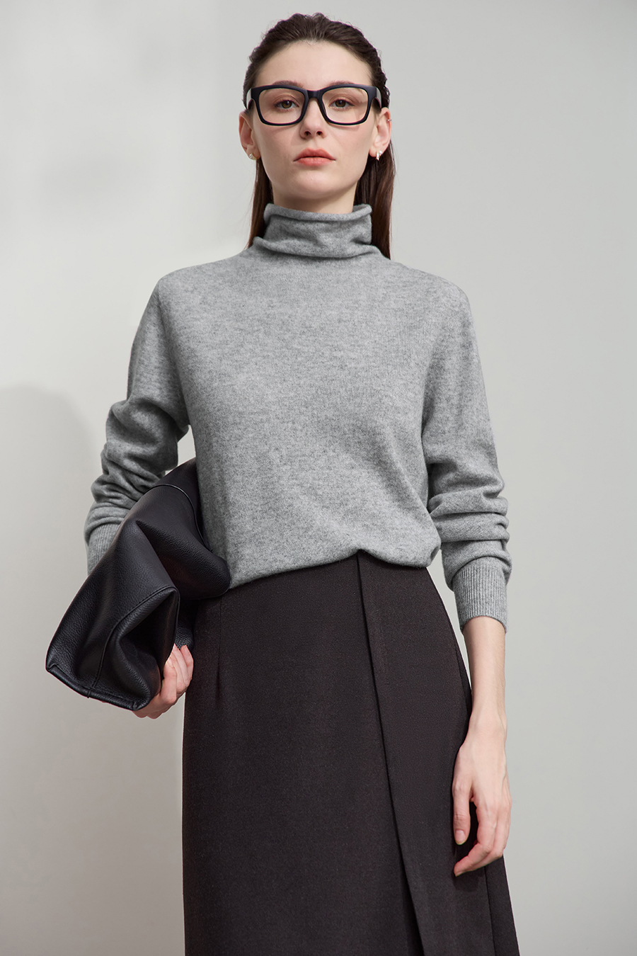 Turtleneck Seamless One-piece Sweater