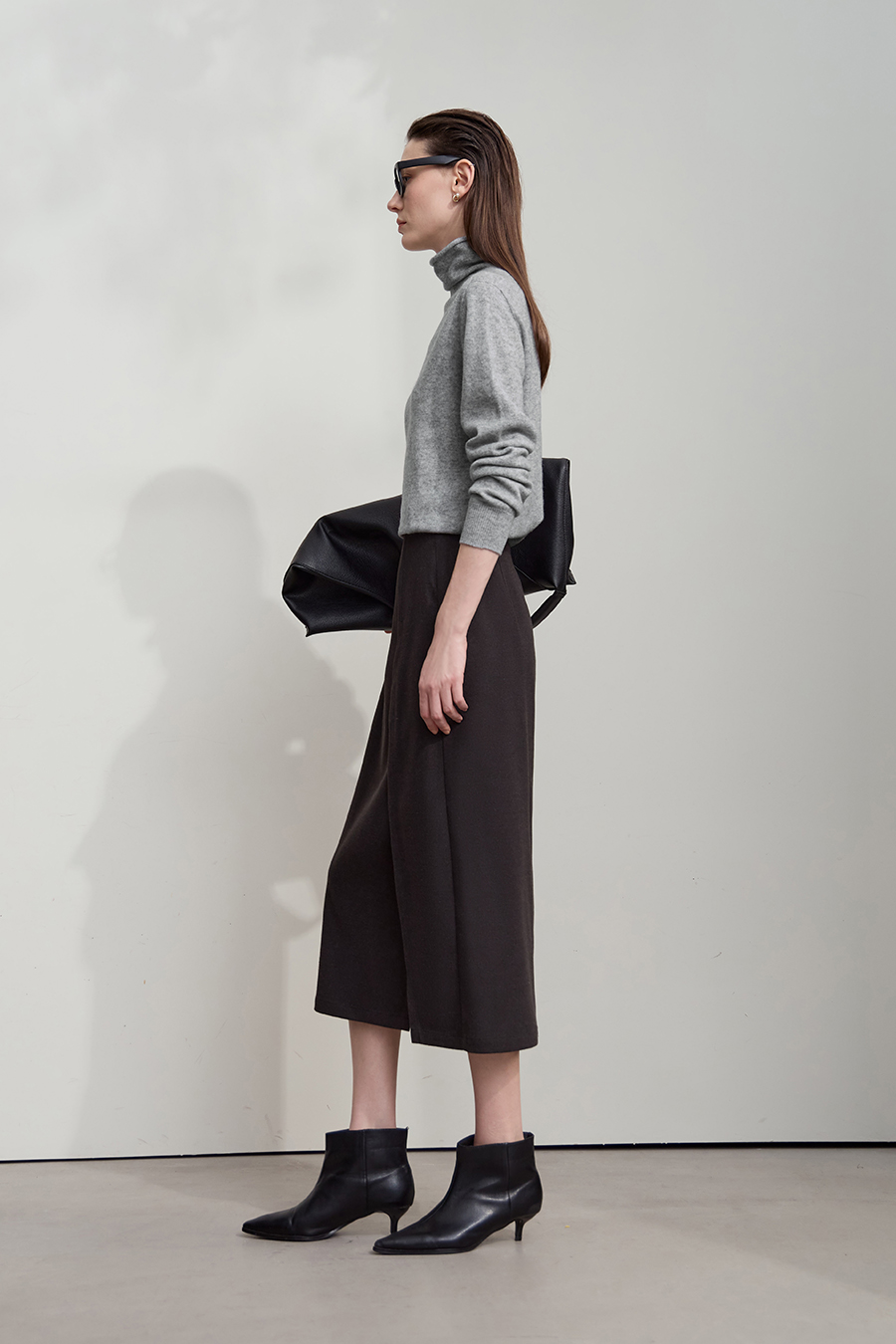 Turtleneck Seamless One-piece Sweater