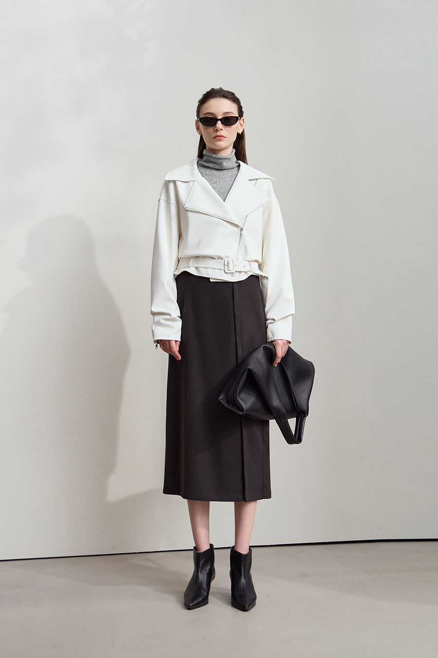 Turtleneck Seamless One-piece Sweater