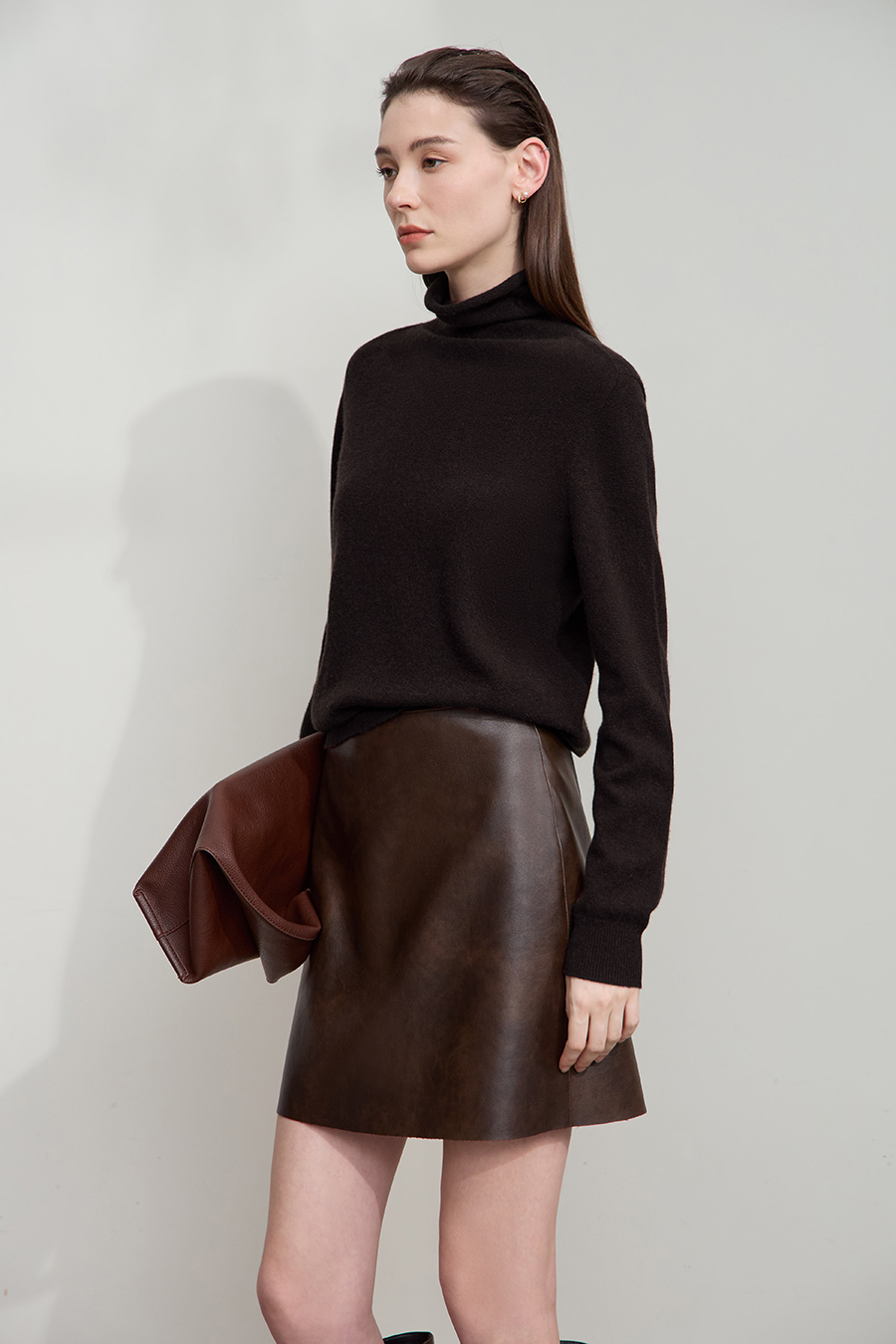 Turtleneck Seamless One-piece Sweater