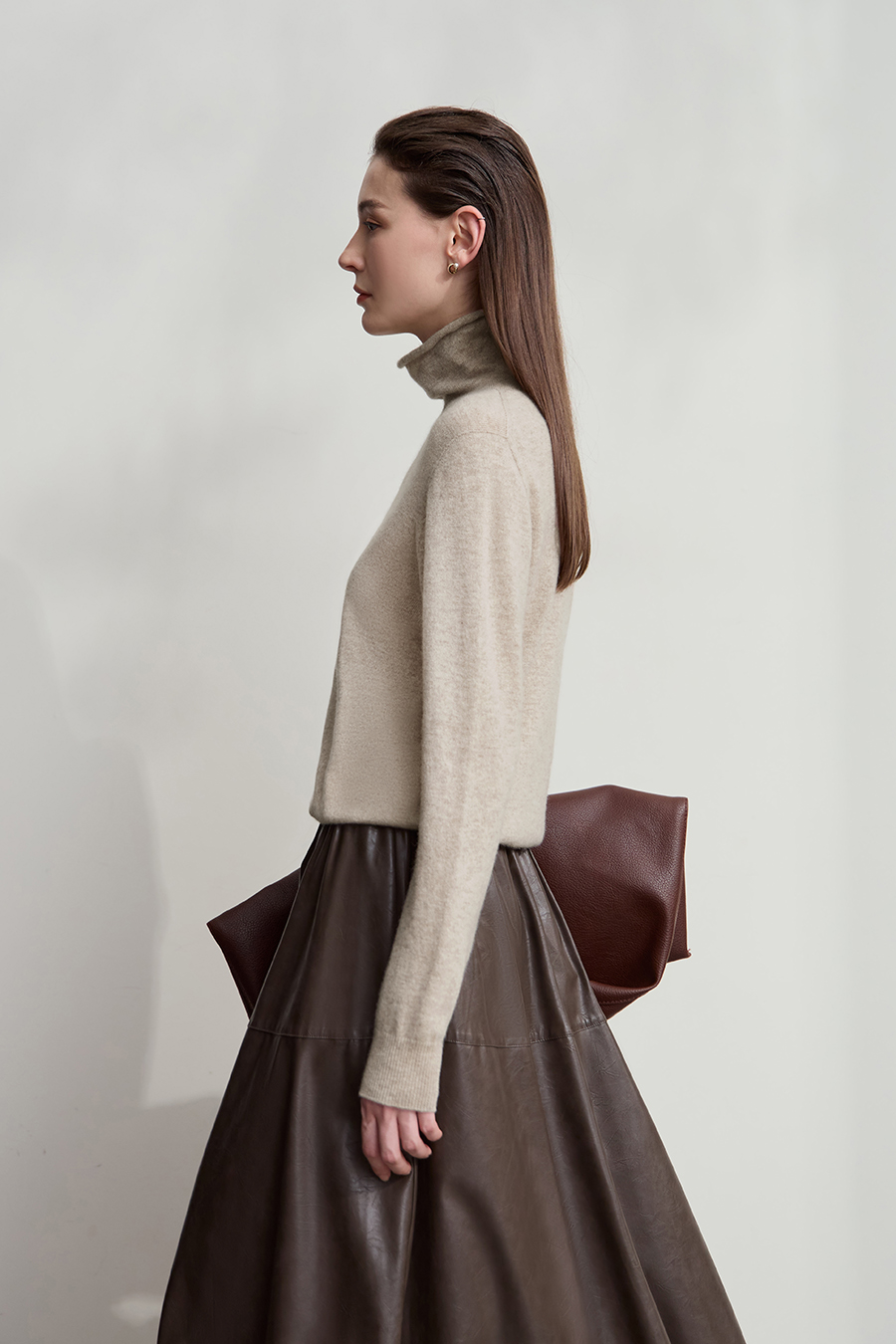 Turtleneck Seamless One-piece Sweater