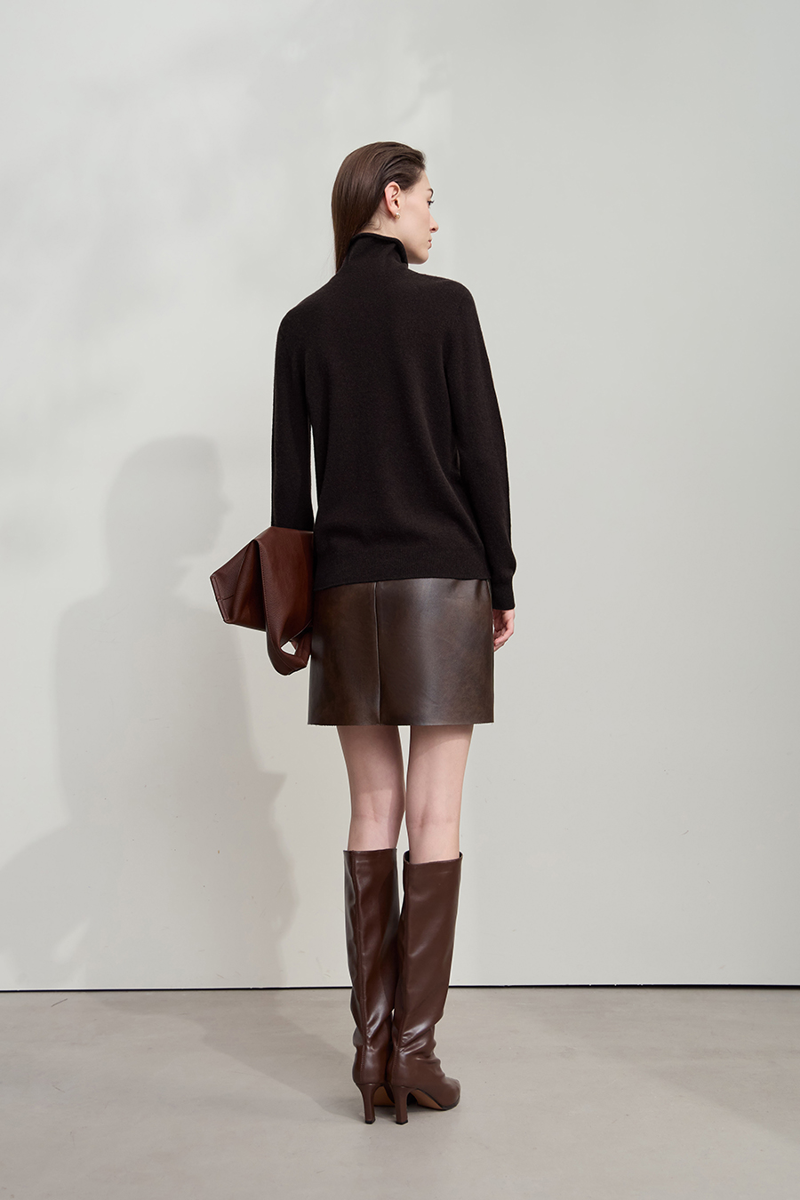 Turtleneck Seamless One-piece Sweater