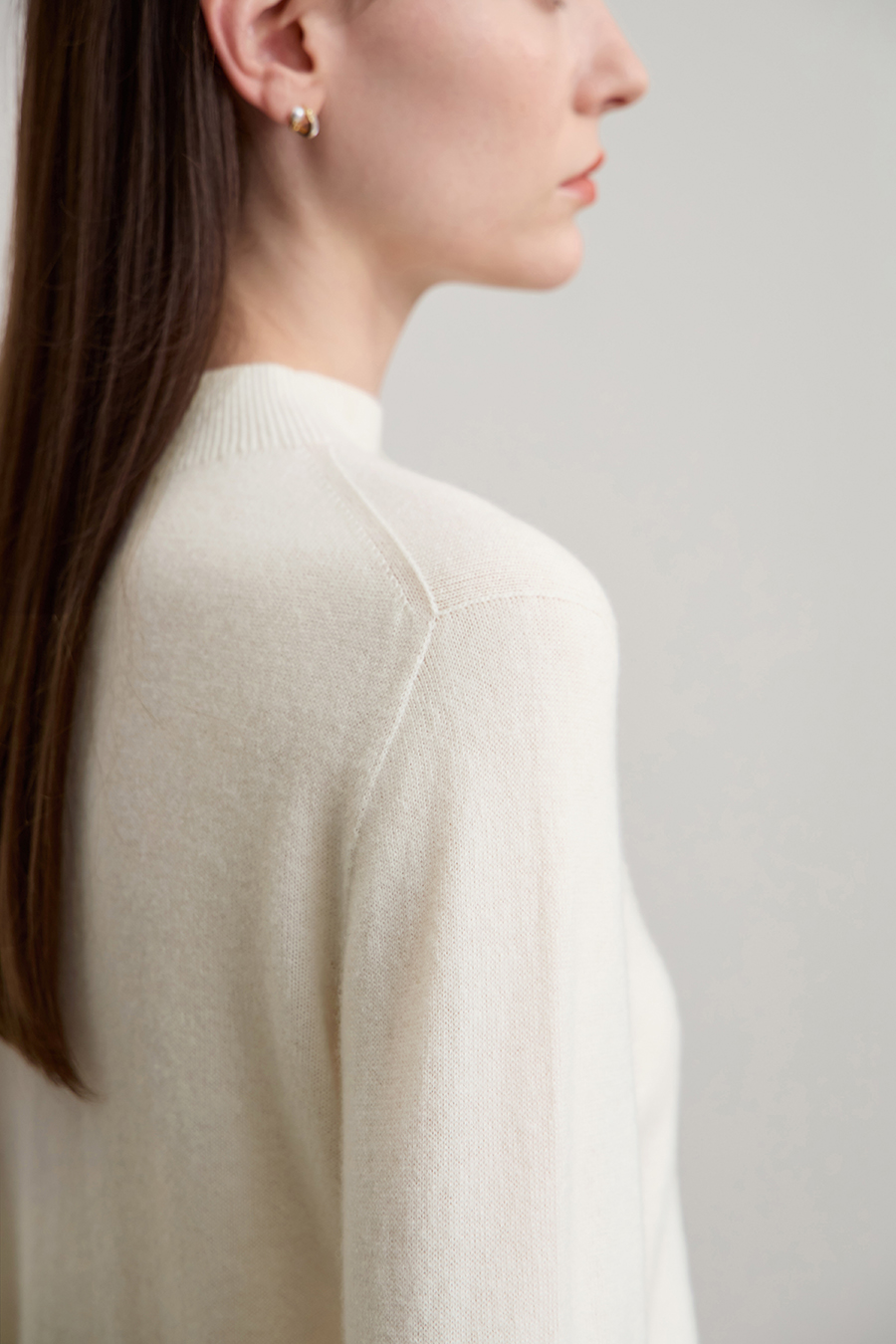 Mock Neck Seamless Sweater