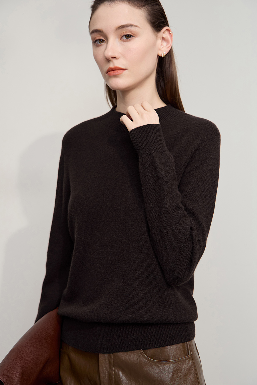 Mock Neck Seamless Sweater