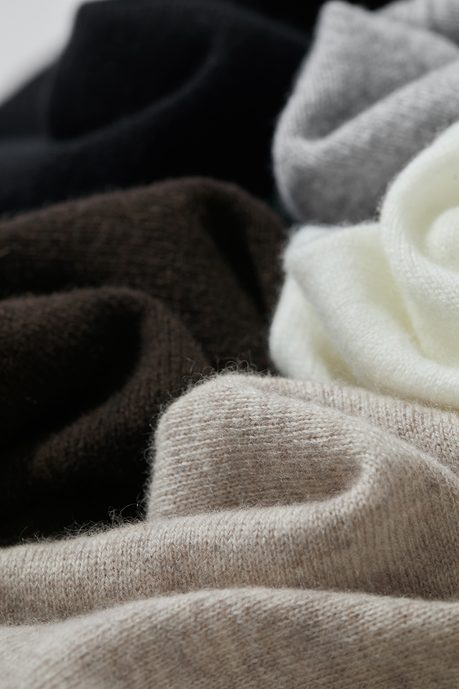 Mock Neck Seamless Sweater