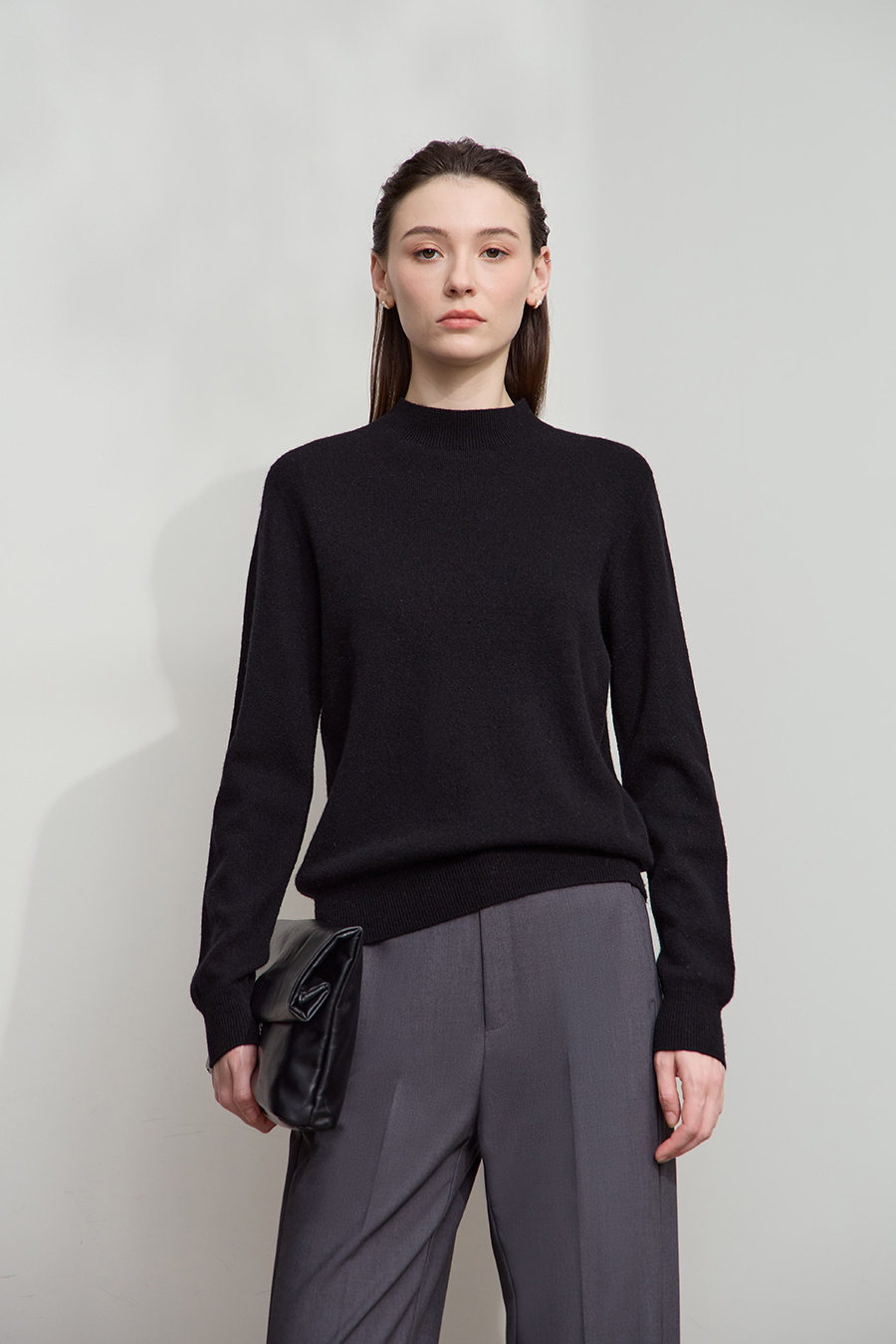 Mock Neck Seamless Sweater