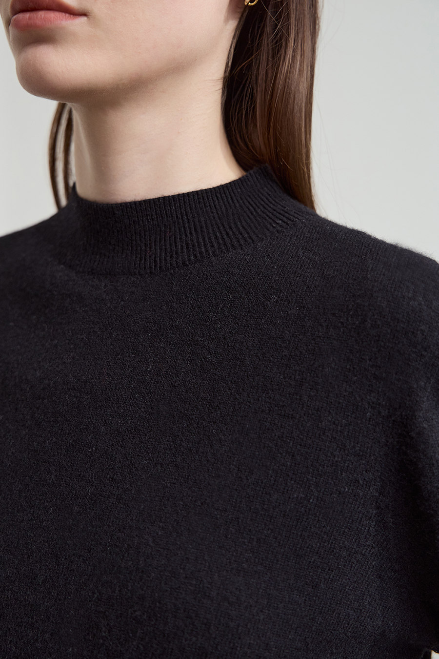 Mock Neck Seamless Sweater