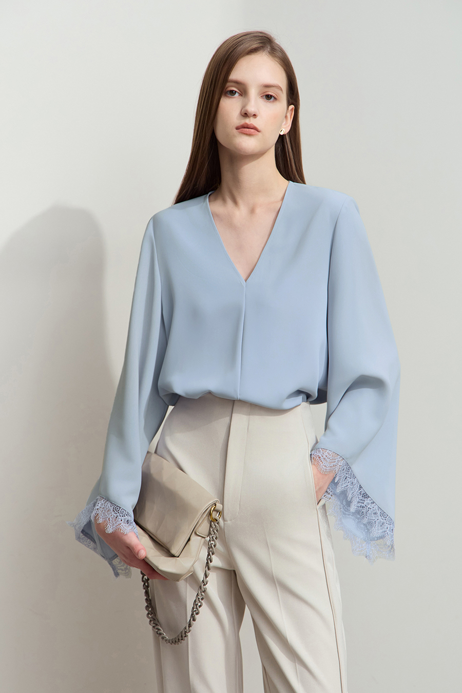 Solid V-neck Chiffon Blouse