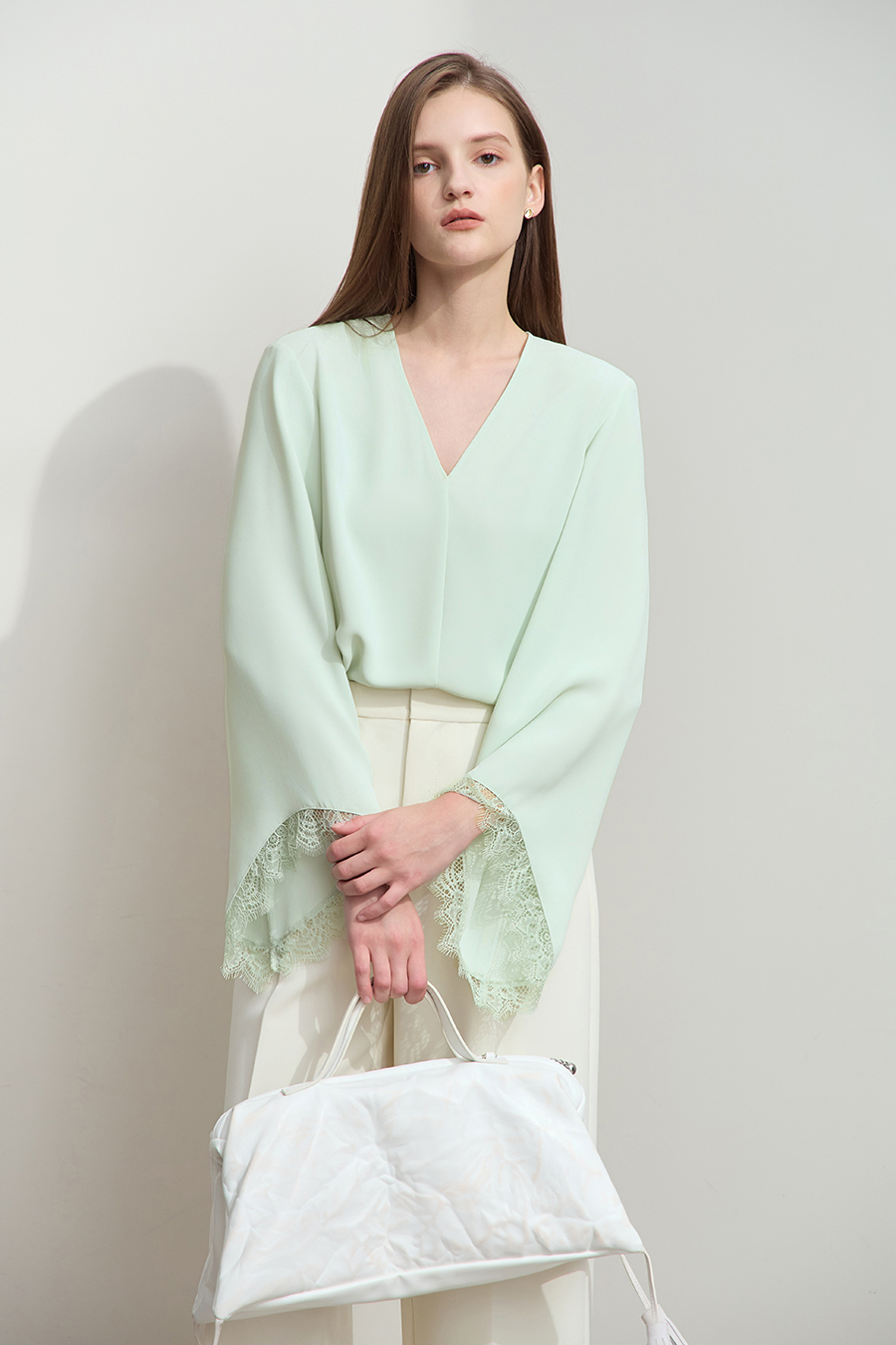 Solid V-neck Chiffon Blouse
