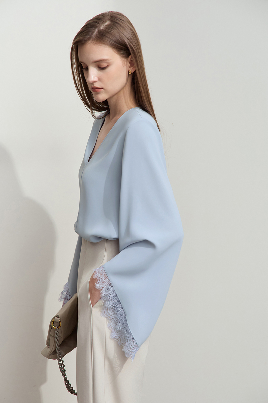 Solid V-neck Chiffon Blouse