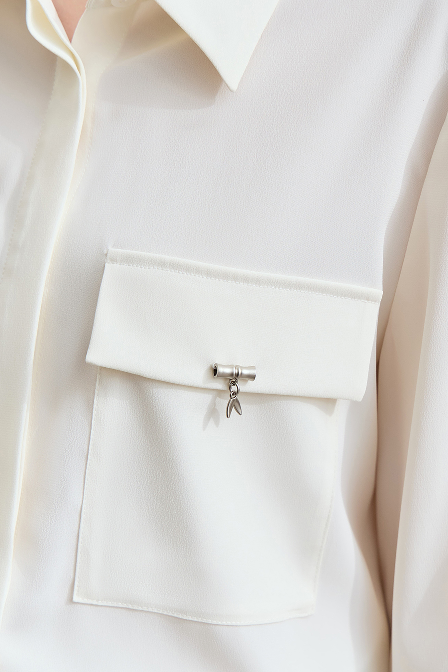 Bamboo Decor Chiffon Blouse