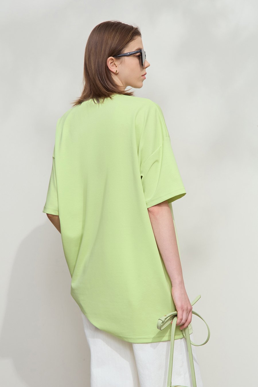 Letter printed rhinestone-studded tee|AMII