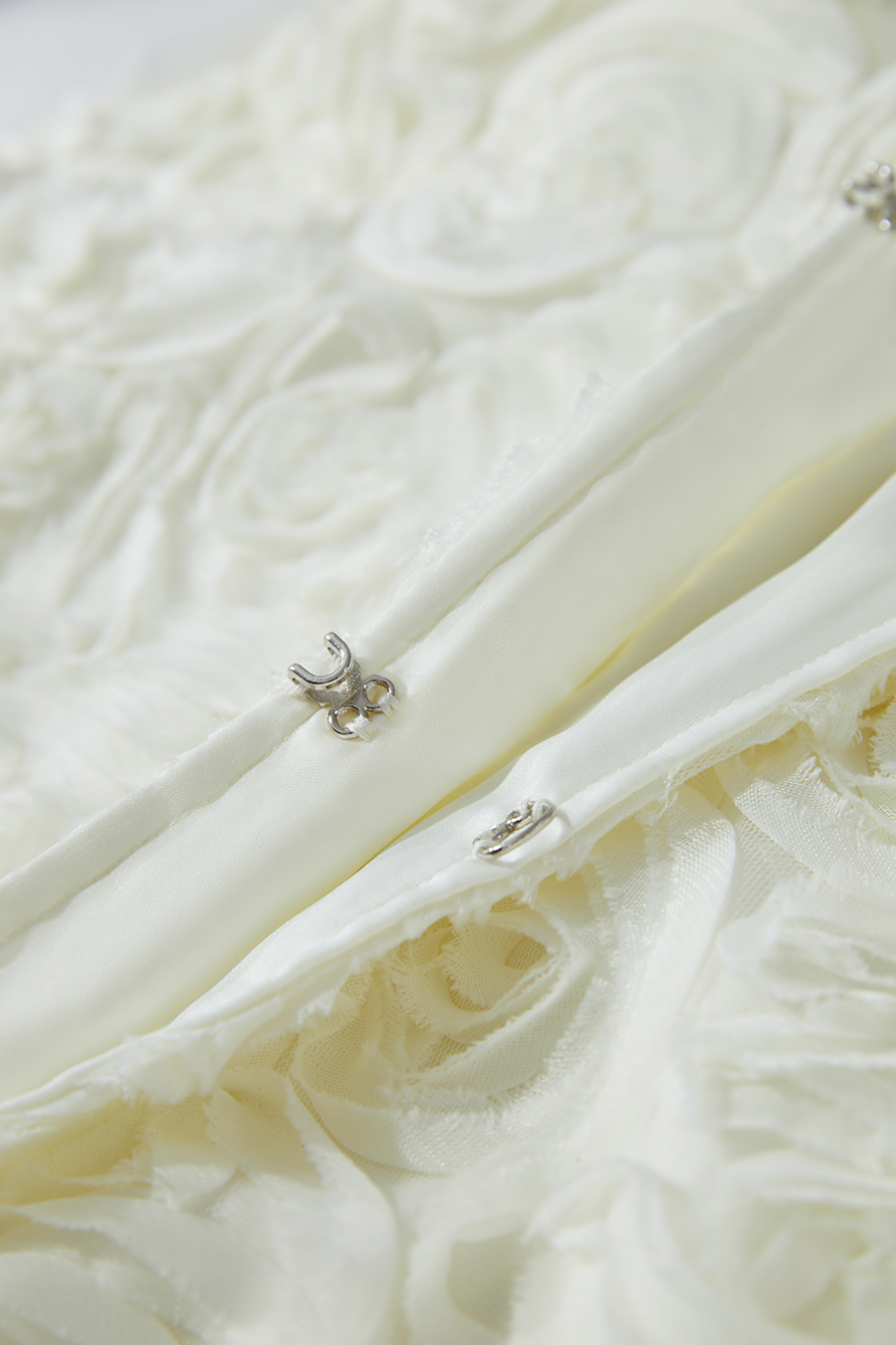 Three - dimensional Flower Crew Neck Jacket|AMII-AMII.com