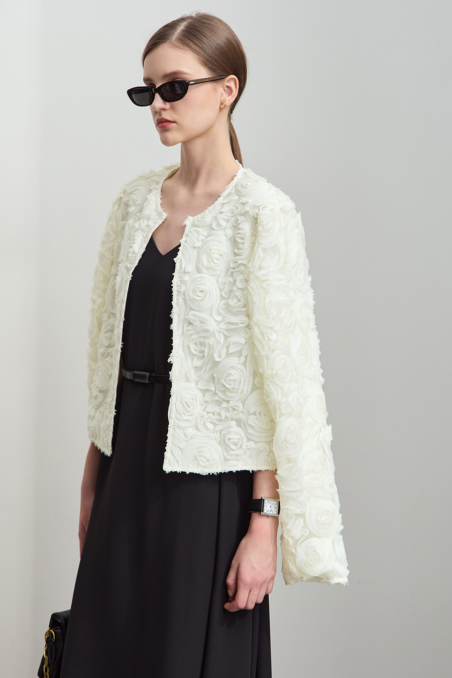Three - dimensional Flower Crew Neck Jacket|AMII-AMII.com