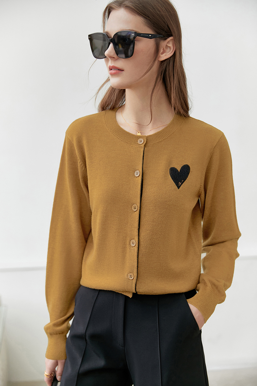Color-block Heart Pattern Knit Cardigan