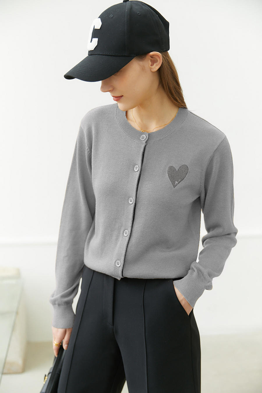 Color-block Heart Pattern Knit Cardigan