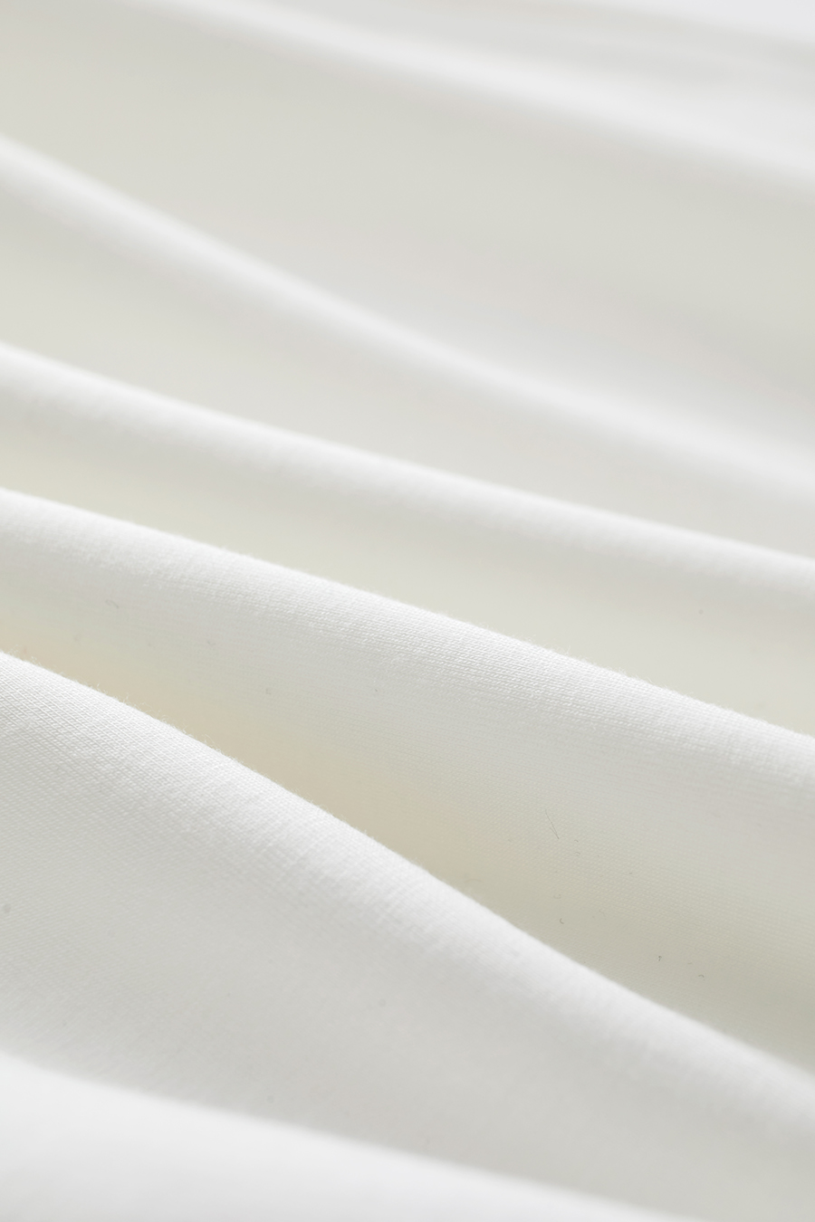 Mid-length Air-layer Embroidered T-shirt